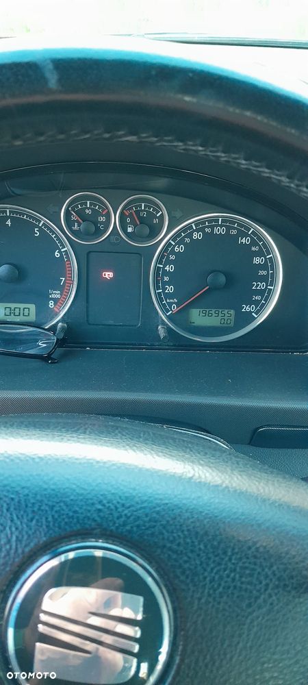 Seat Alhambra 2.0i L - 9