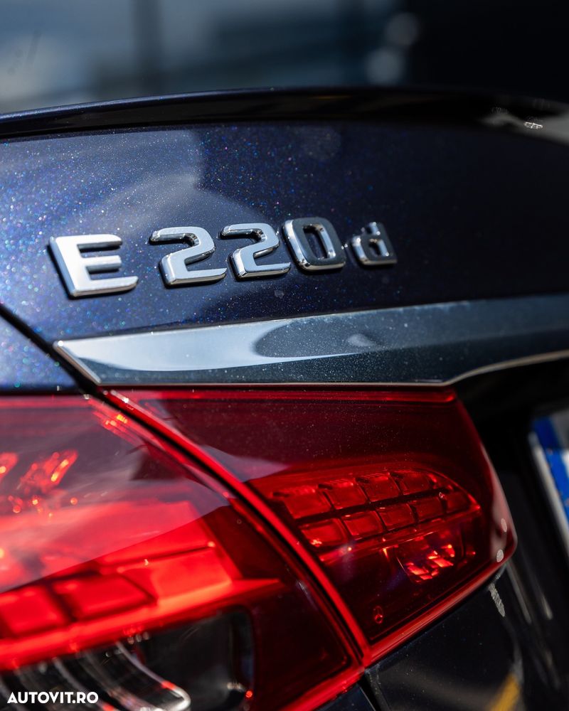 Mercedes-Benz E 220 d MHEV 4MATIC Aut. - 17
