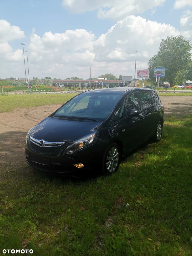 Opel Zafira - 25