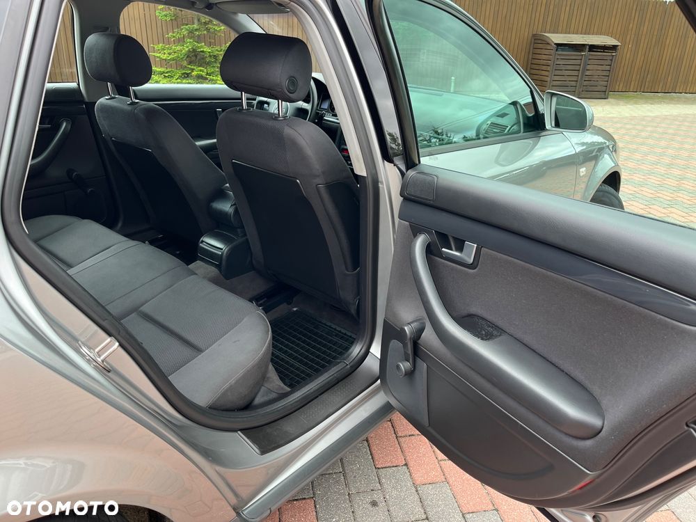 Audi A4 Avant - 13