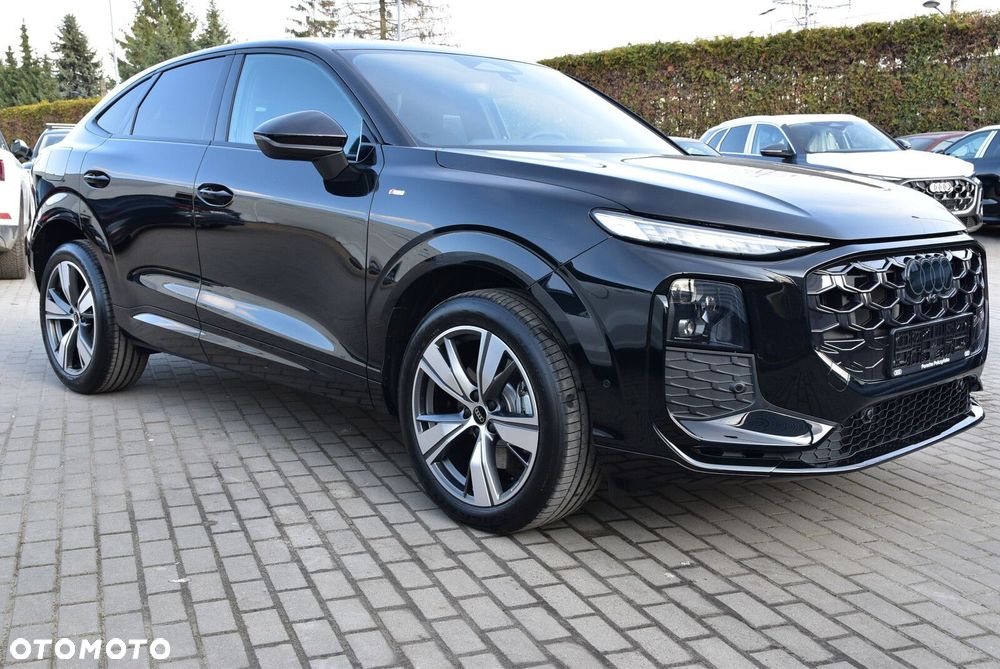 Audi Q3 Sportback - 2