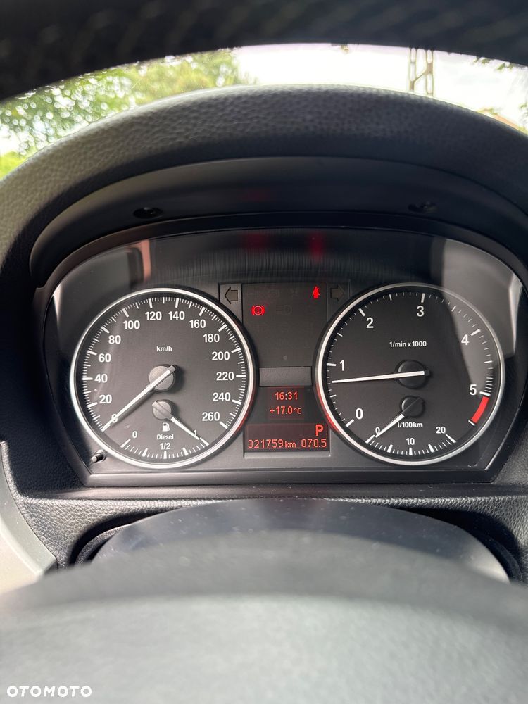 BMW Seria 3 - 12