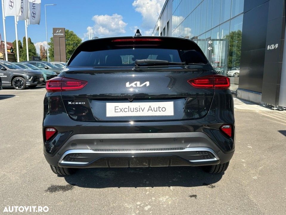 Kia XCeed 1.0 T-GDI 6MT City - 6