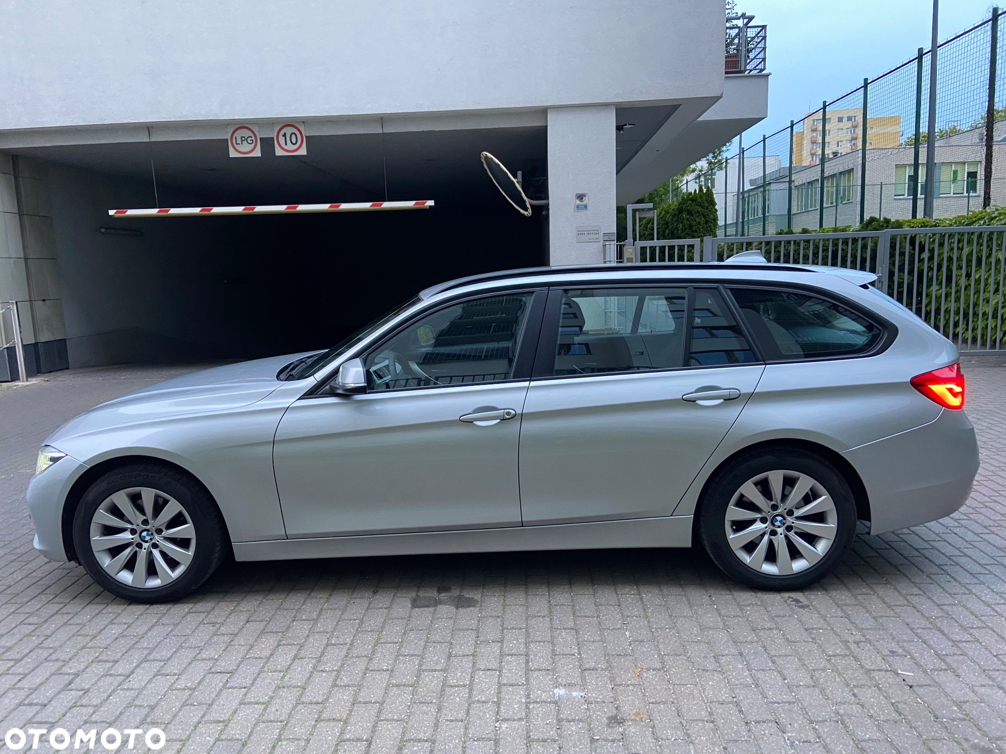 BMW Seria 3 320d Luxury Line sport - 7