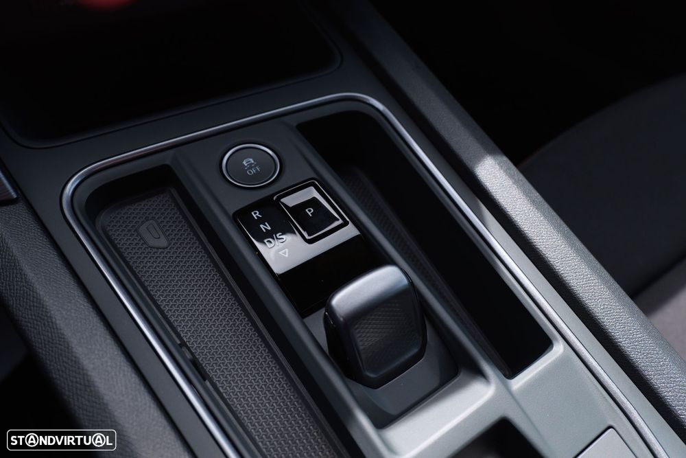 Cupra Formentor VZ 1.4 e-Hybrid DSG Priority - 35