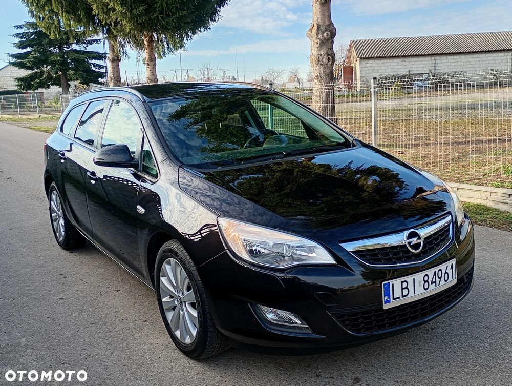 Opel Astra 1.4 Turbo - 2