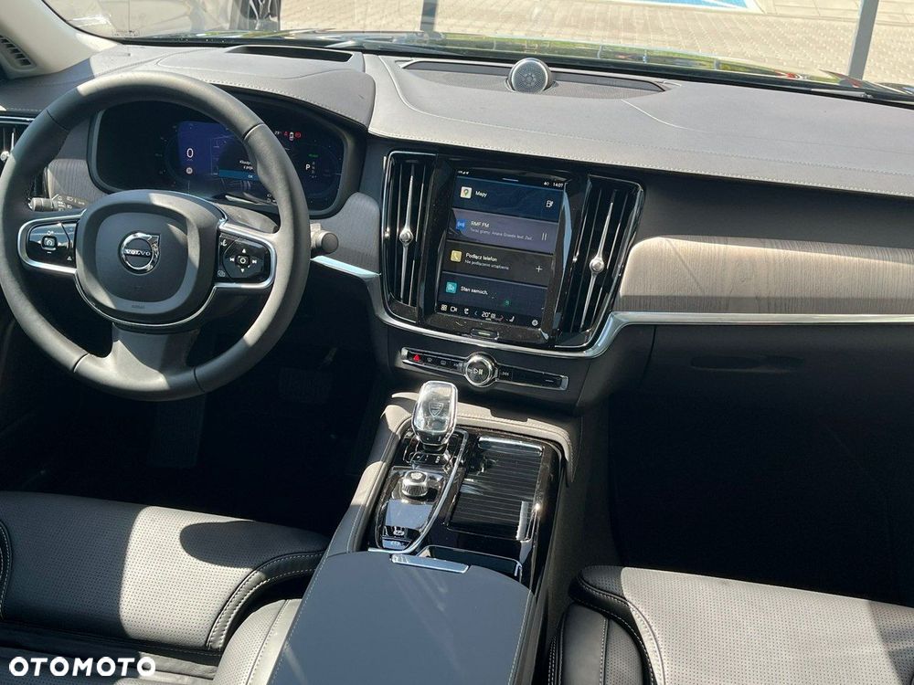 Volvo S90 - 12