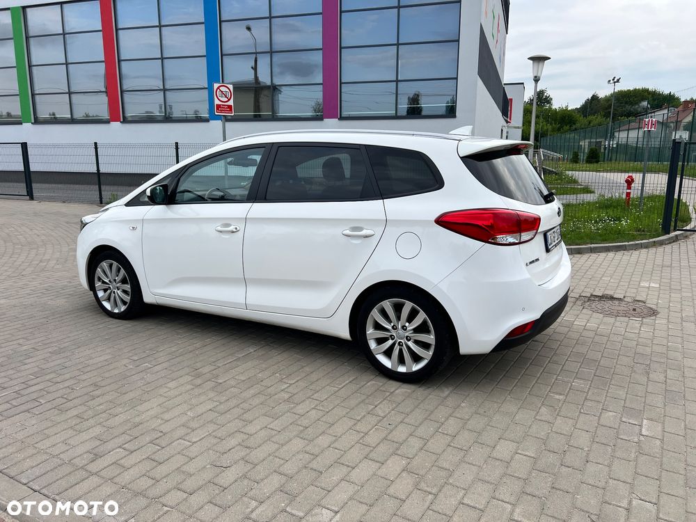 Kia Carens 1.7 CRDi Spirit - 32