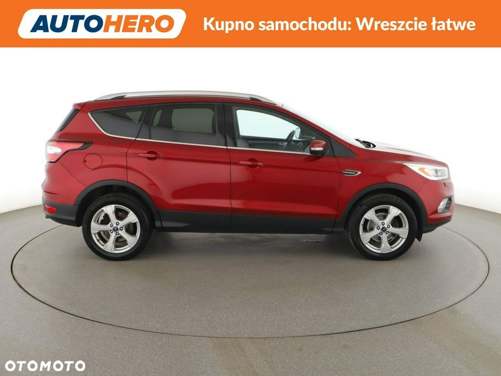 Ford Kuga 1.5 EcoBoost 2x4 Titanium - 10