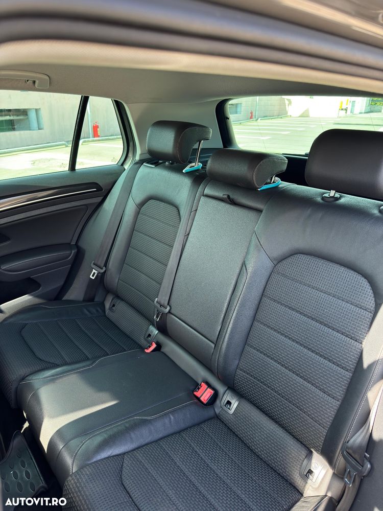 Volkswagen Golf 1.6 TDI BlueMotion Technology Comfortline - 17