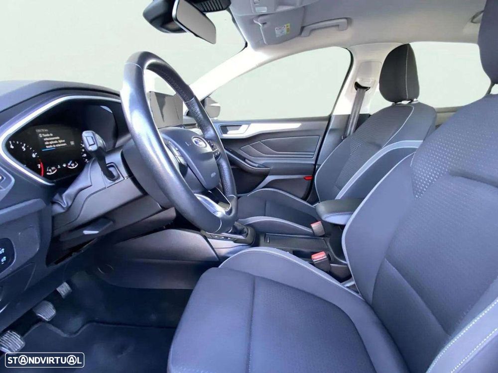Ford Focus SW - 19