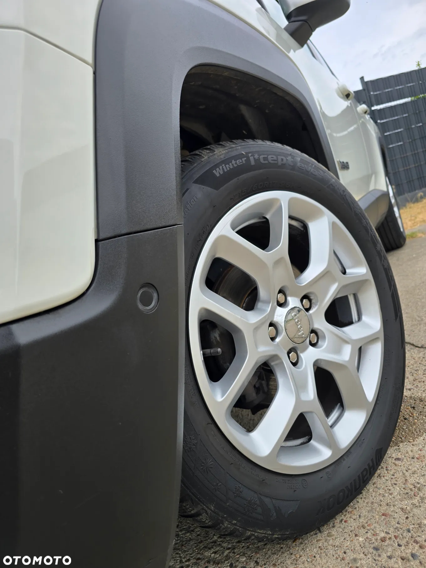 Jeep Renegade 1.4 MultiAir Limited FWD S&S - 14