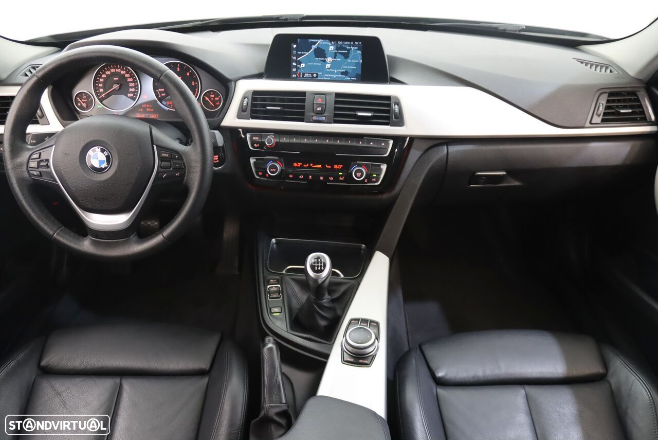 BMW 318 d Touring - 6