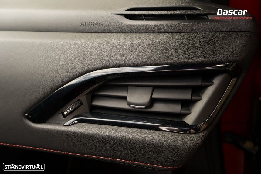 Peugeot 208 1.6 THP GTi - 59