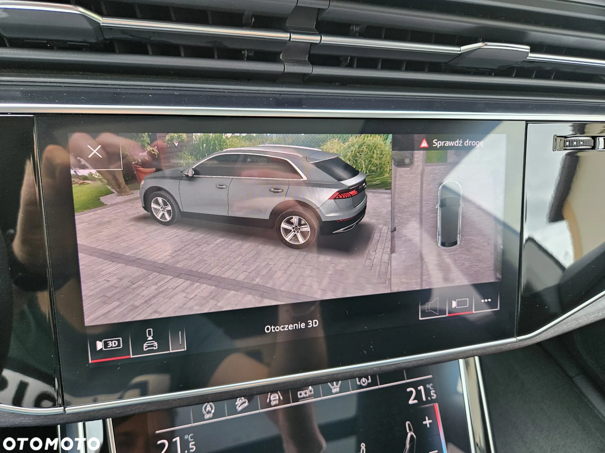 Audi Q8 - 25