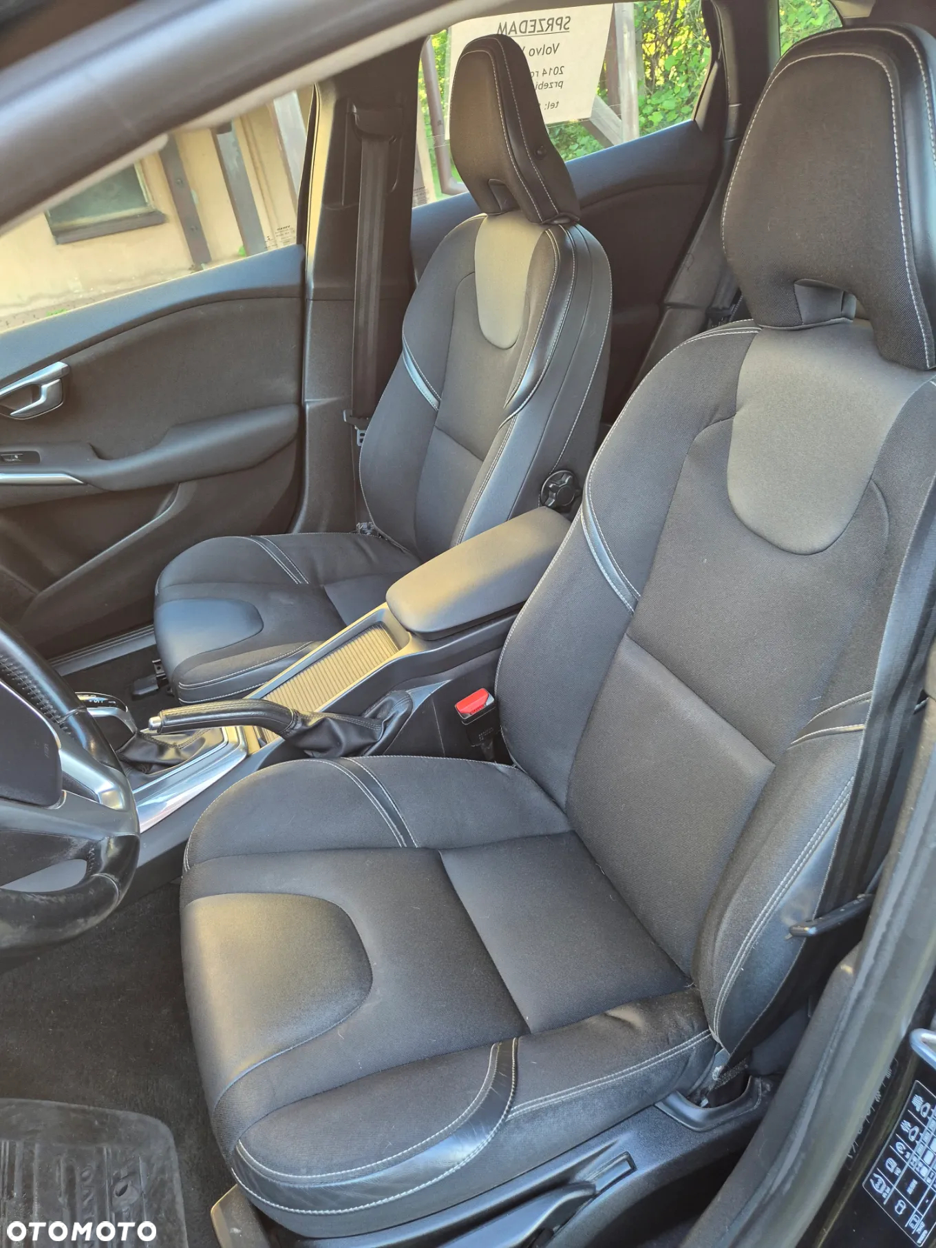 Volvo V40 D2 Momentum - 22