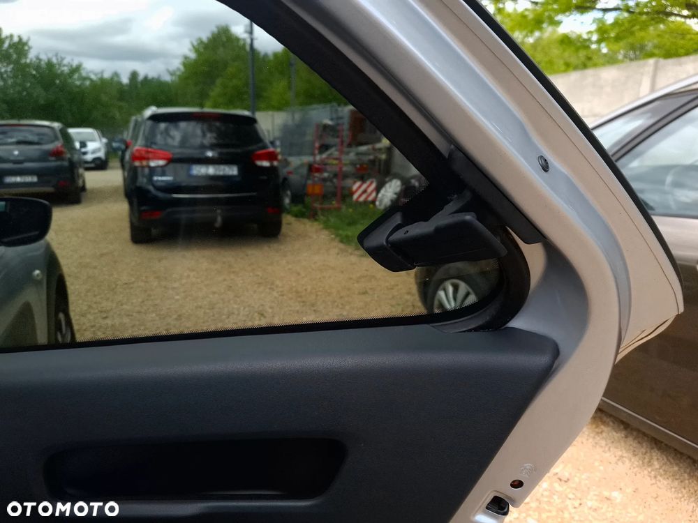 Citroën C4 Cactus BlueHDi 100 Stop&Start Shine Edition - 27