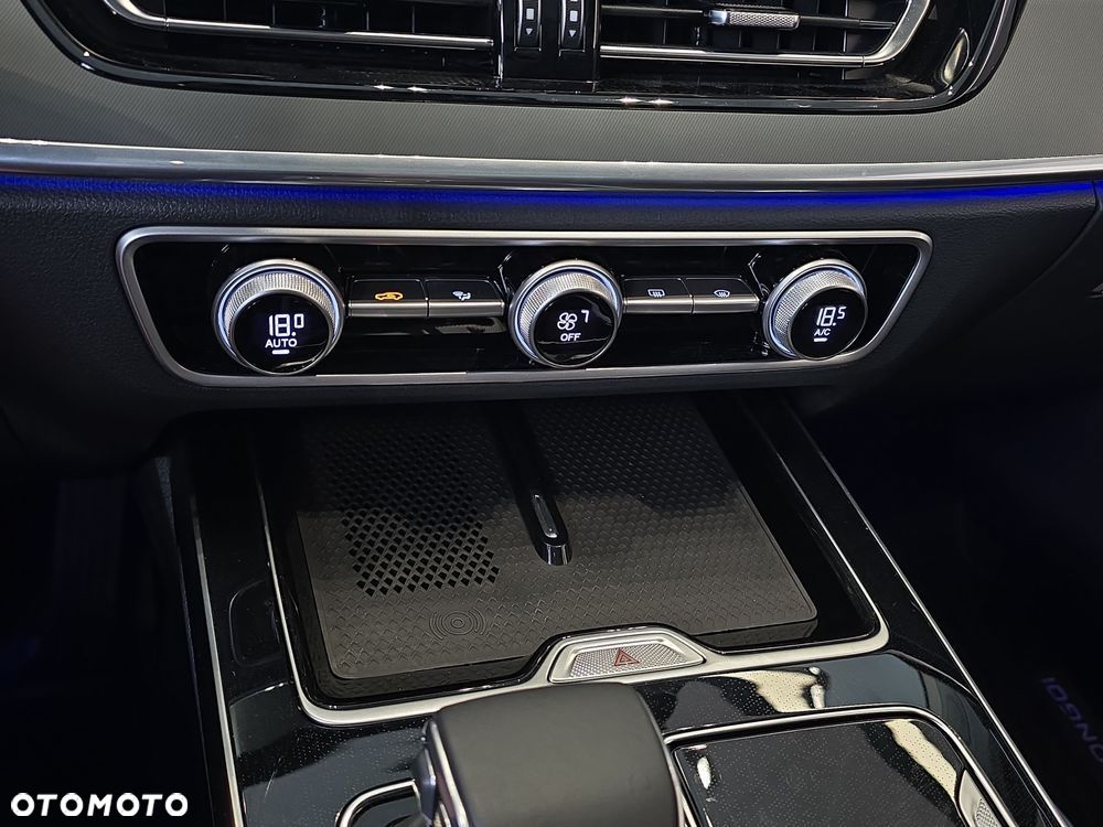 Hongqi HS5 2.0T Executive AWD - 20