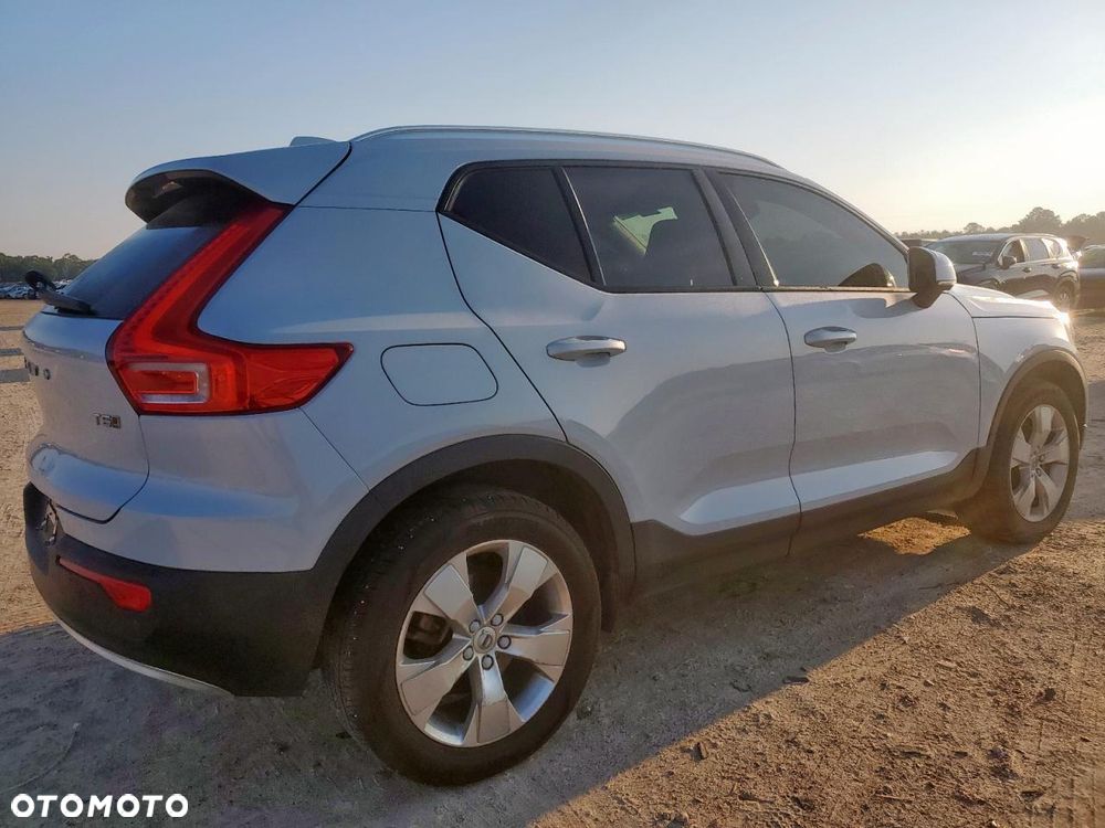 Volvo XC 40 T5 AWD Geartronic Inscription - 3