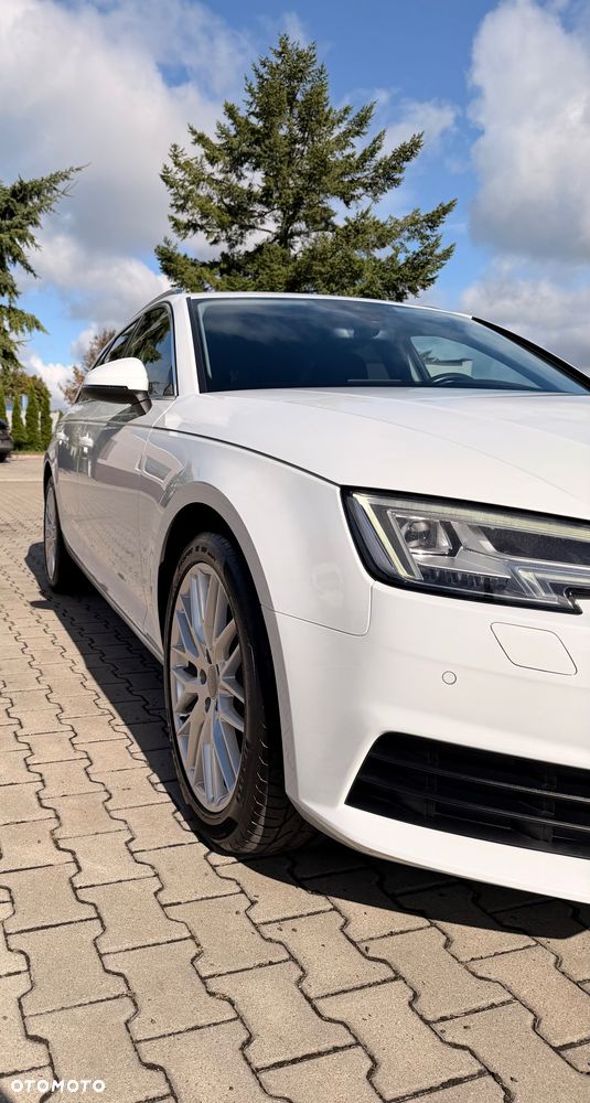Audi A4 Avant 2.0 TDI S tronic quattro - 15