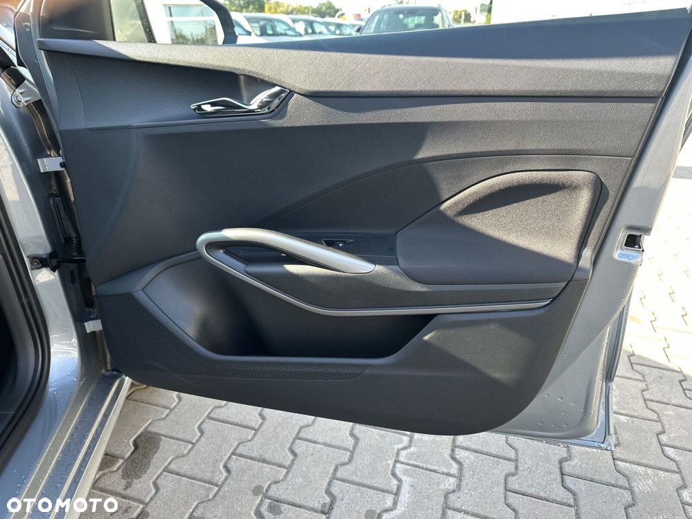 Skoda Fabia 1.0 TSI Drive DSG - 18