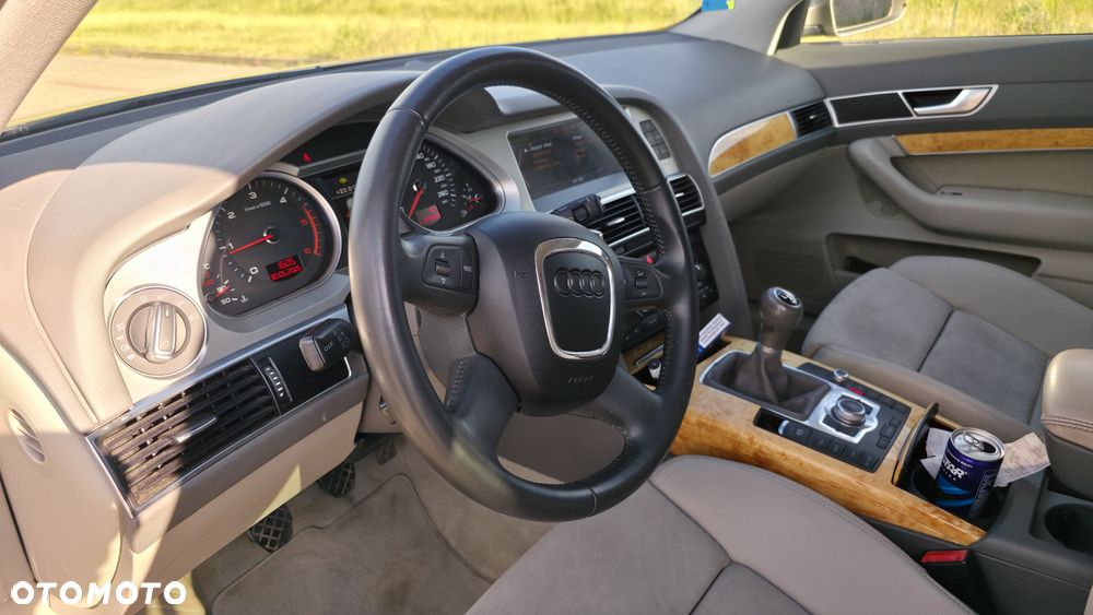 Audi A6 Avant 2.0 TDI - 13