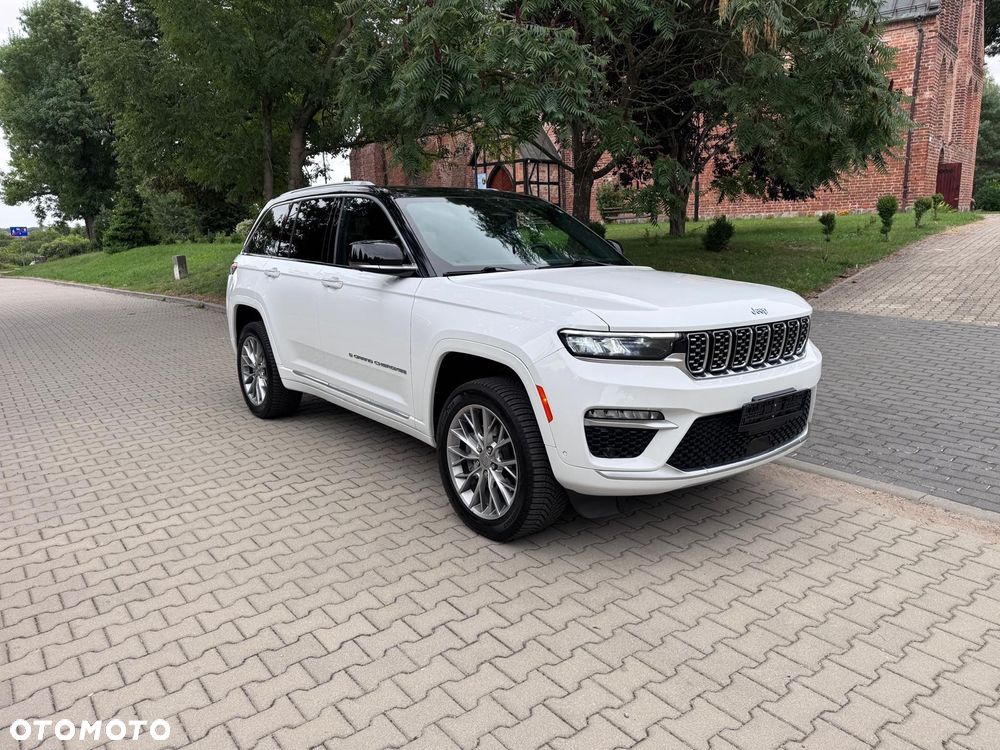 Jeep Grand Cherokee - 1