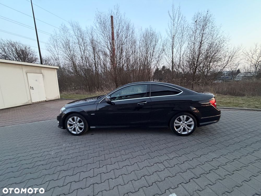 Mercedes-Benz Klasa C 250 (BlueEFFICIENCY) 7G-TRONIC - 3