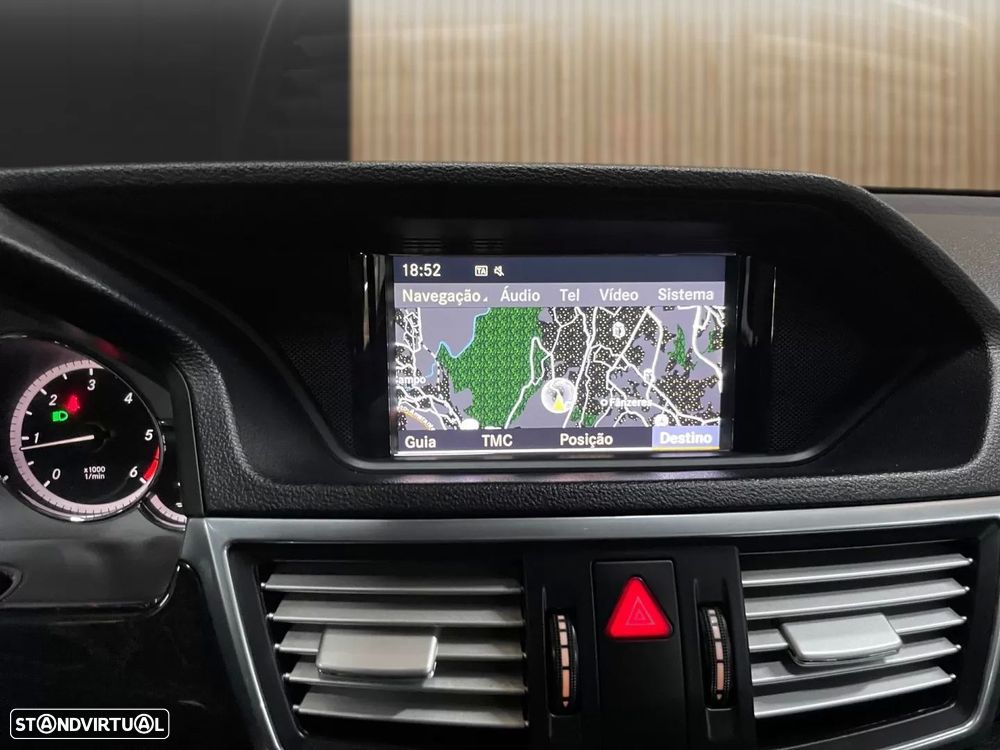 Mercedes-Benz E 250 CDi Avantgarde BlueEfficiency Auto. - 12