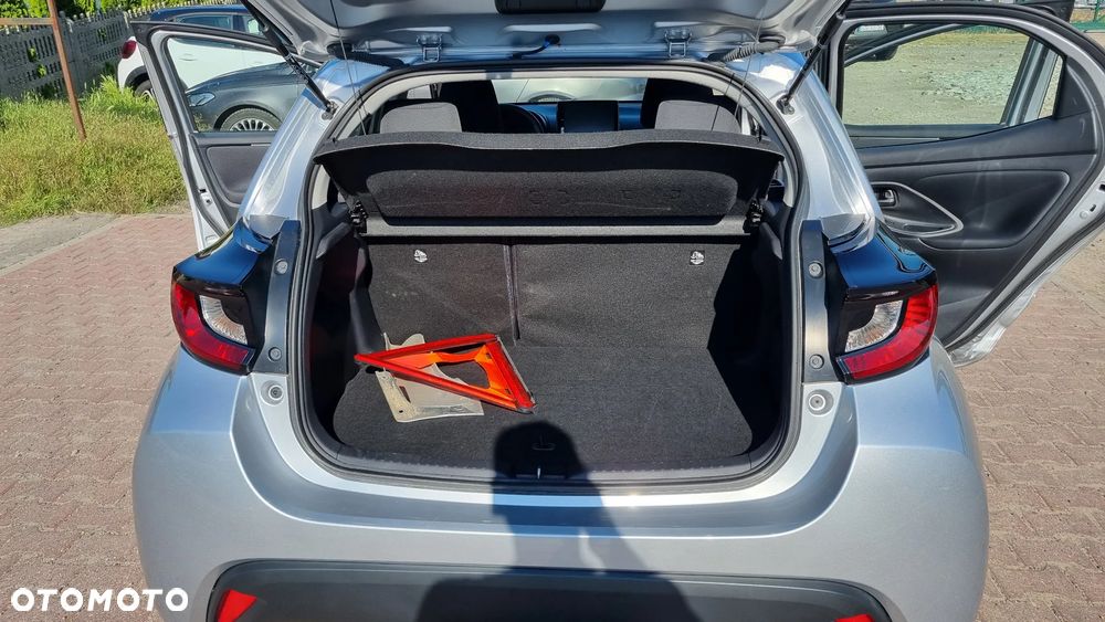 Toyota Yaris Hybrid 1.5 Comfort - 36