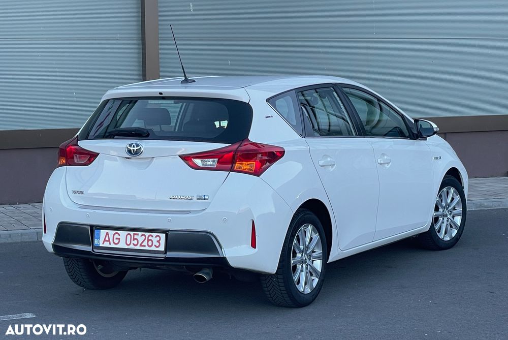 Toyota Auris 1.8 VVT-i Hybrid Automatik Executive - 3