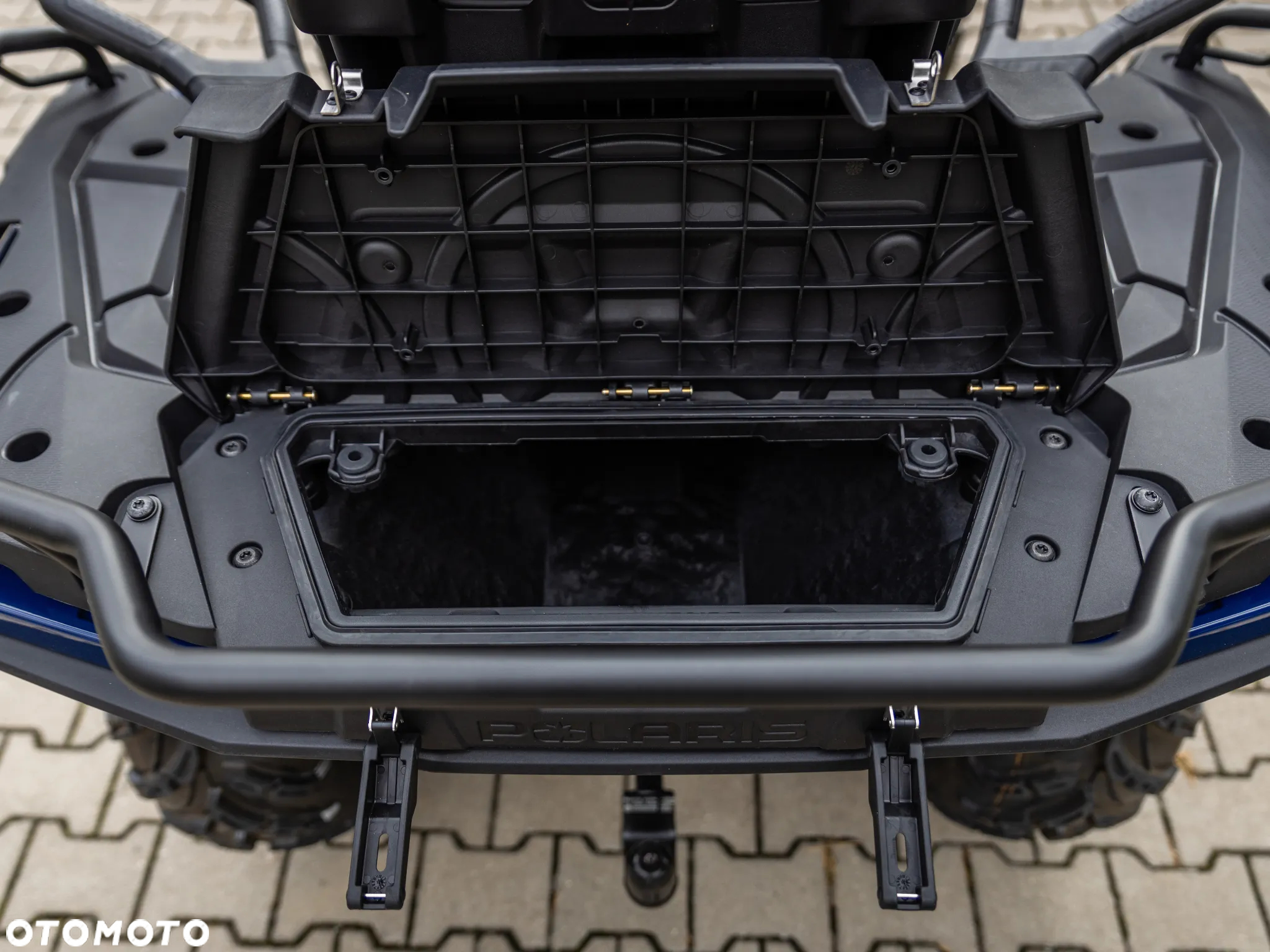 Polaris Sportsman - 17
