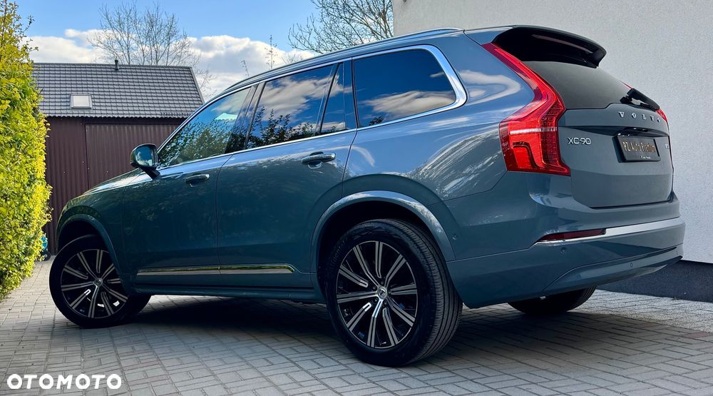 Volvo XC 90 B5 D AWD Plus Bright - 4