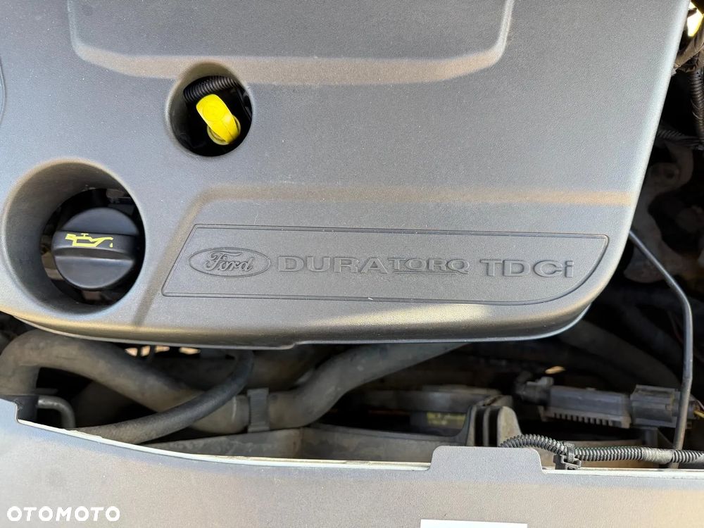 Ford S-Max 2.0 TDCi DPF Titanium X - 16