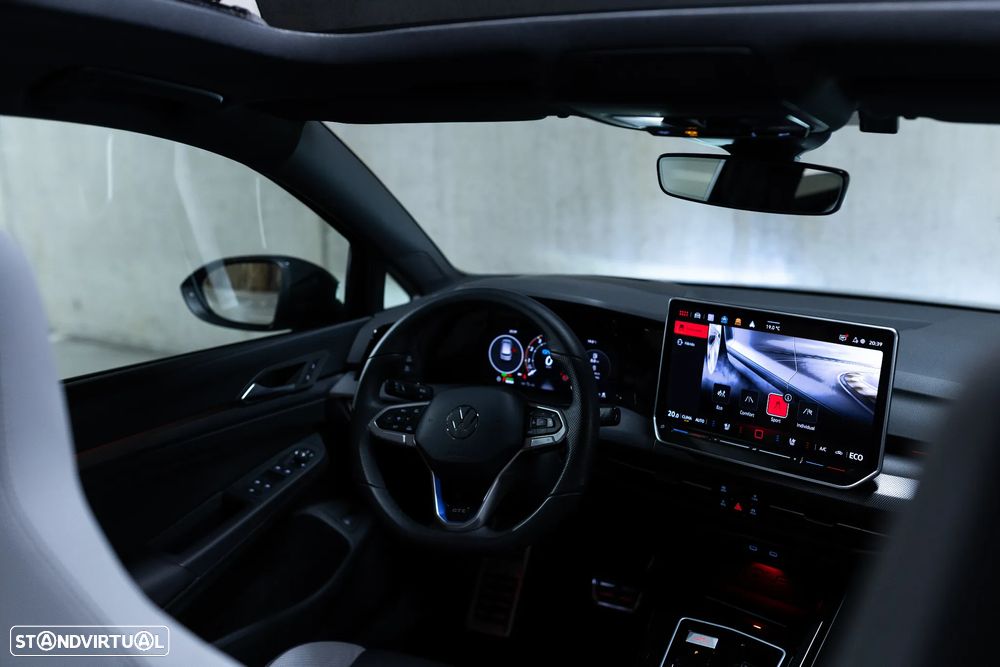 VW Golf 1.5 TSI e-Hybrid GTE DSG - 46