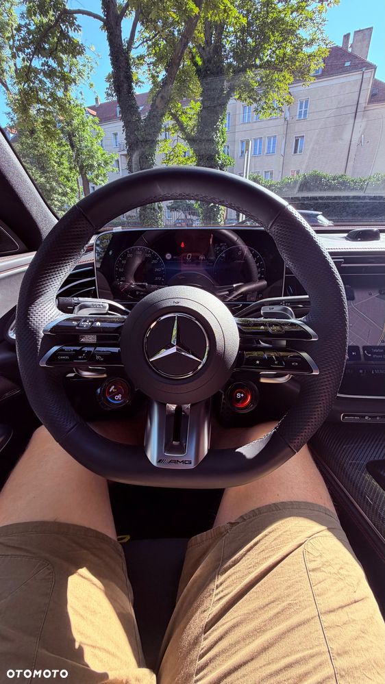 Mercedes-Benz Klasa E AMG 53 4Matic+ AMG SPEEDSHIFT TCT 9G - 36