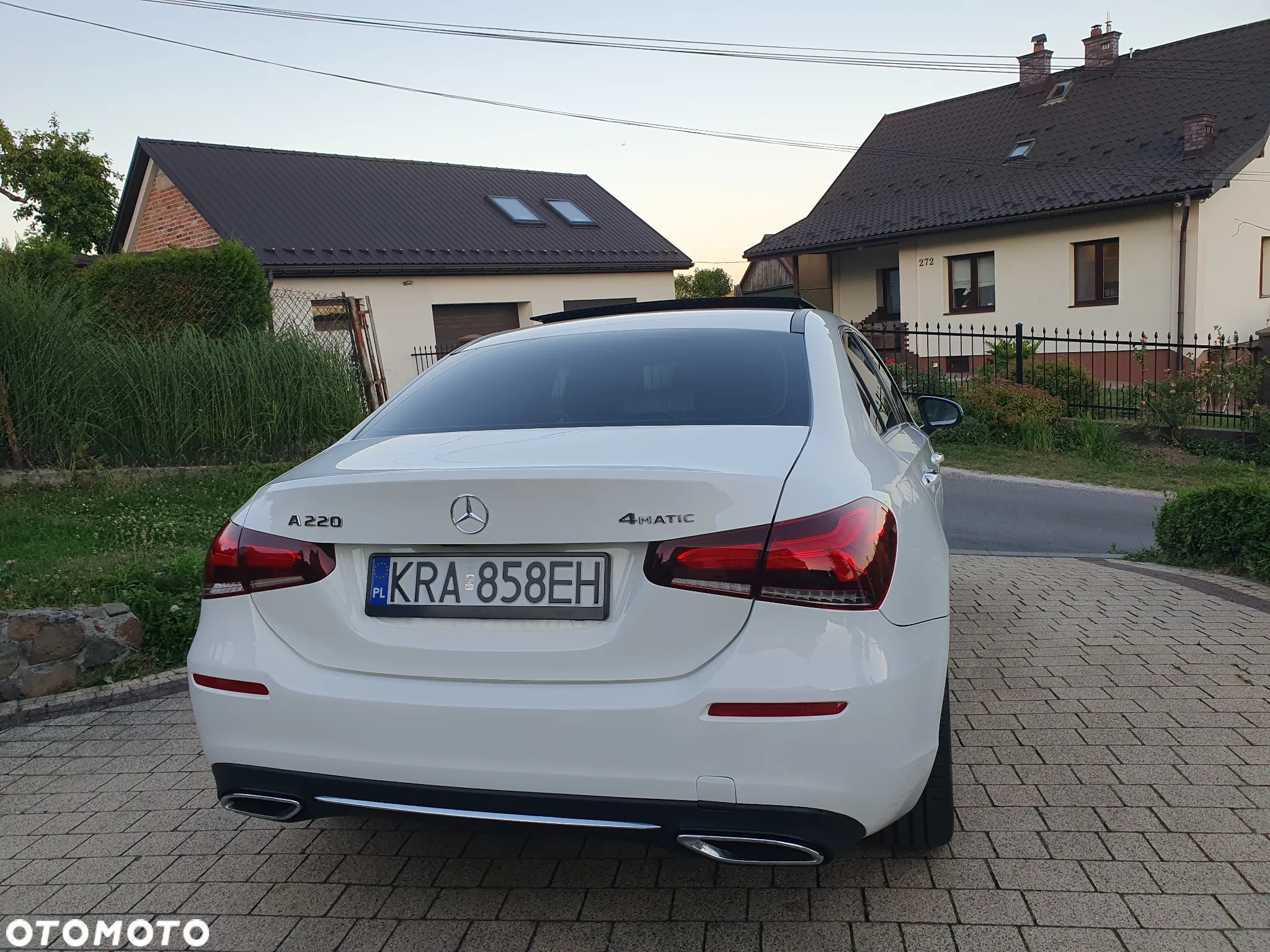 Mercedes-Benz Klasa A 220 4-Matic Style 7G-DCT - 9