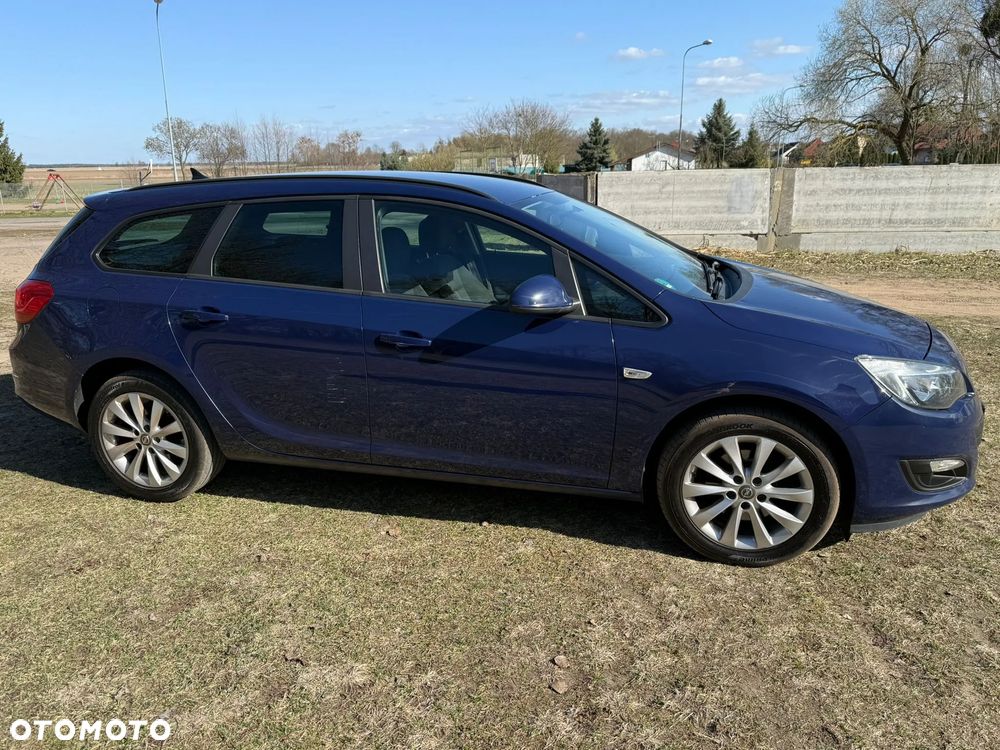 Opel Astra 1.6 CDTI DPF ecoFLEX Start/Stop Style - 4