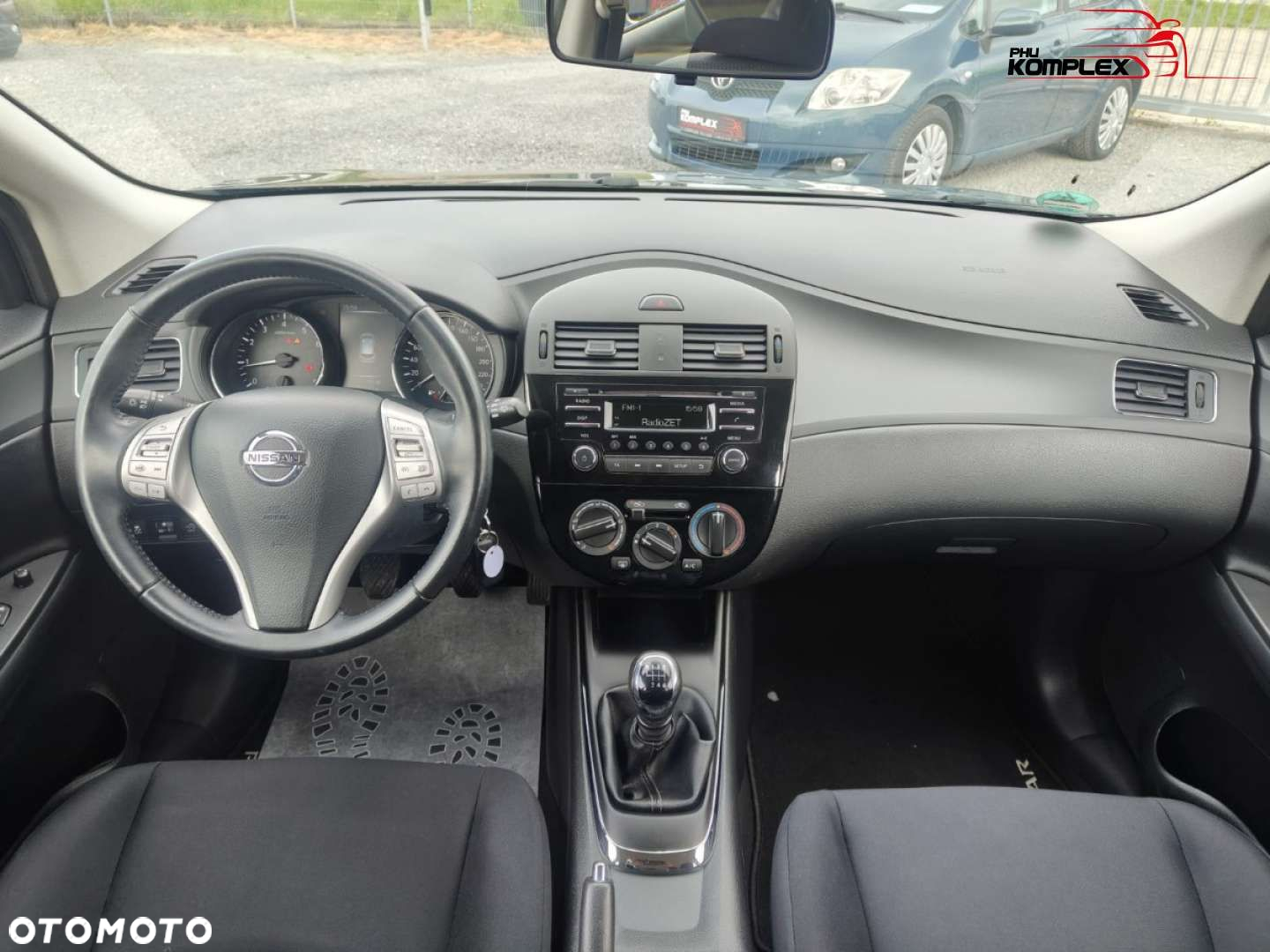 Nissan Pulsar - 12