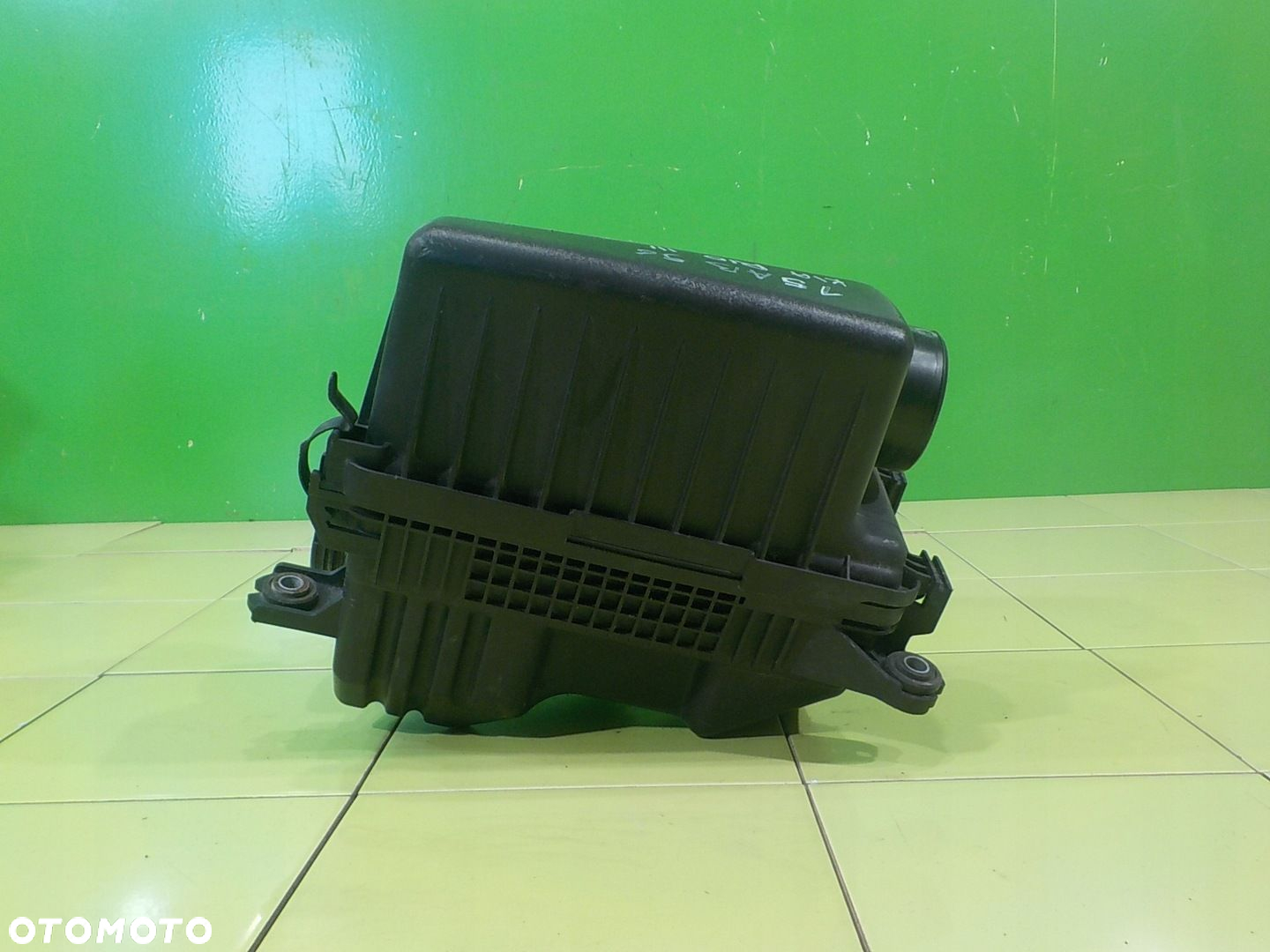 KIA RIO III LIFT 1.4 B 15r HB 5D obudowa filtra powietrza 28100-1W170 - 2