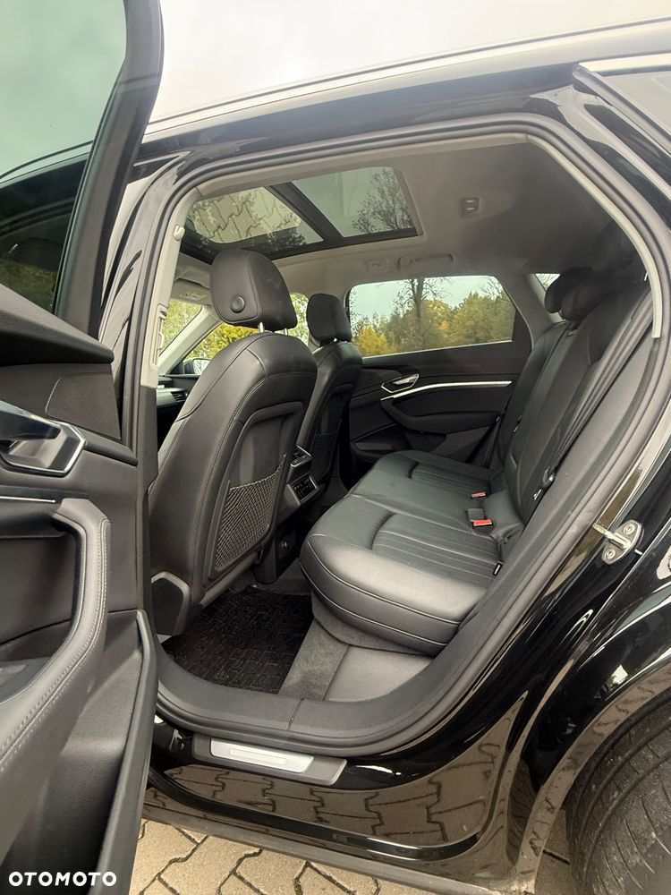 Audi e-tron 50 Quattro S Line - 18