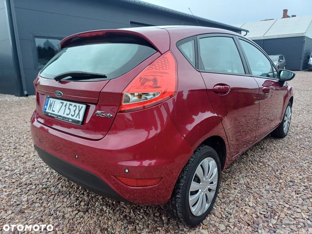 Ford Fiesta 1.25 Ambiente - 13