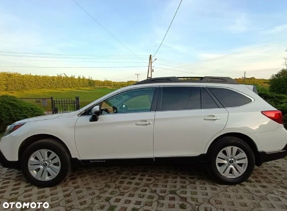 Subaru Outback 2.5i Lineartronic Active - 1