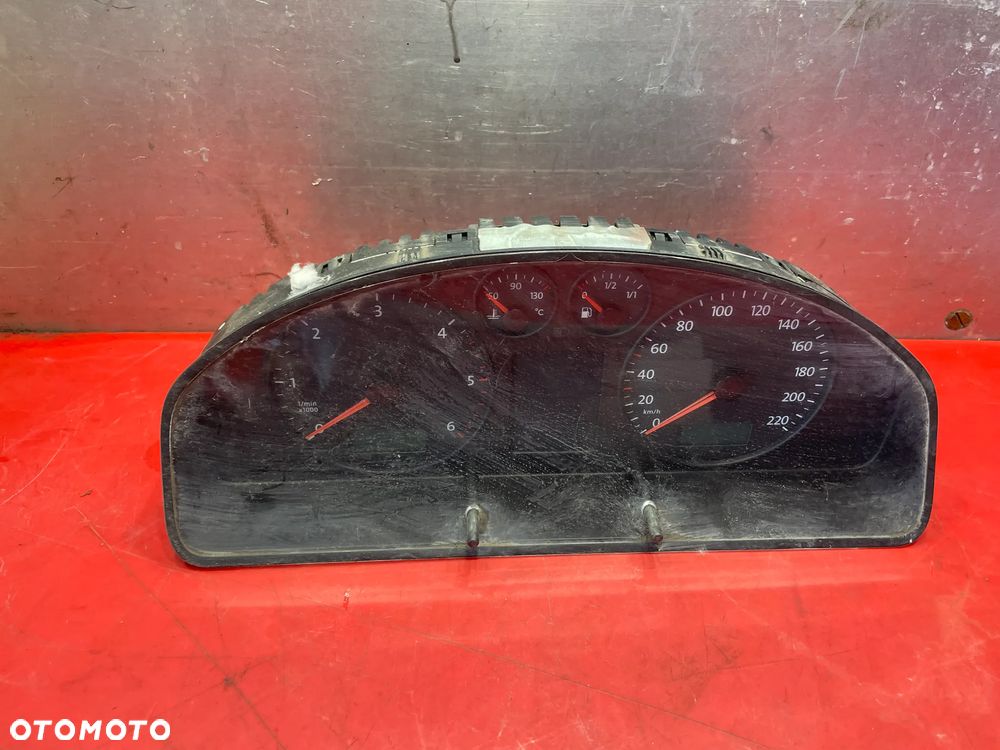 LICZNIK ZEGAR VW T5  7H0920850L - 1