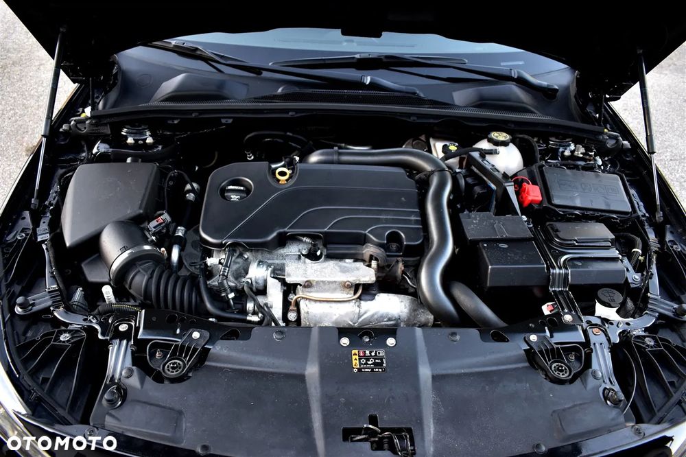 Opel Insignia 1.5 T GPF Exclusive S&S - 39