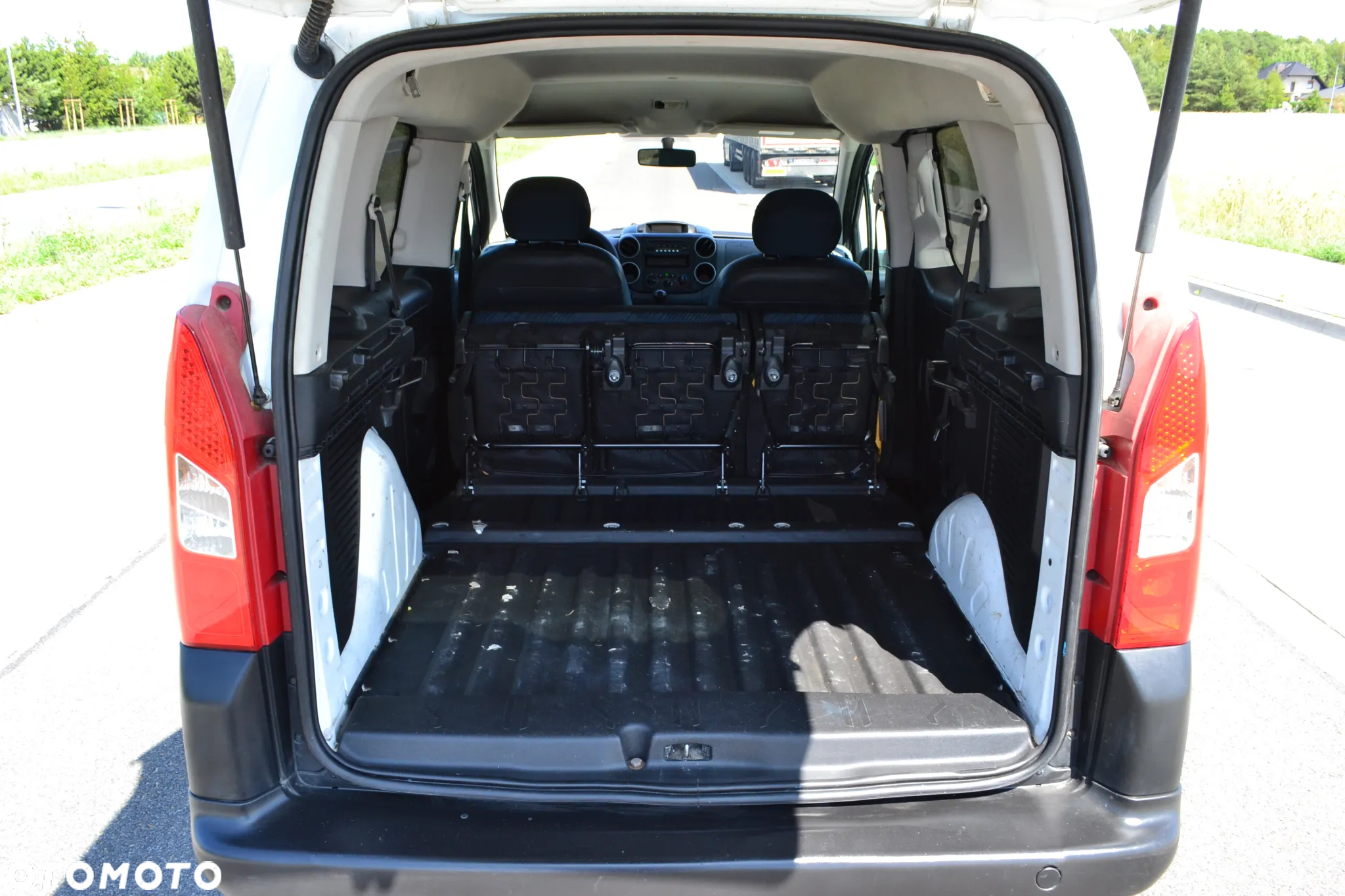 Peugeot Partner 1.6 HDi Presence - 22