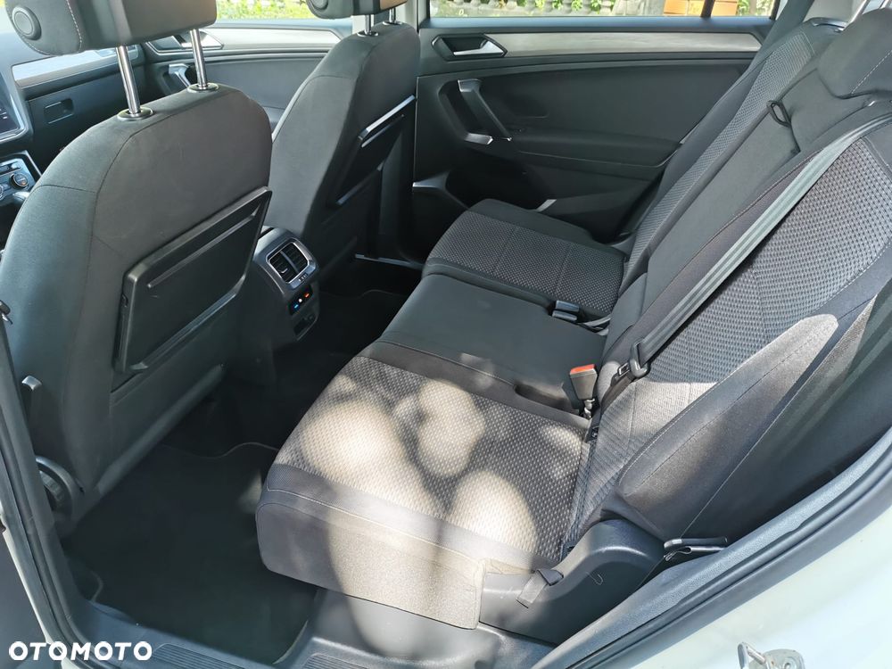 Volkswagen Tiguan Allspace 2.0 TDI 4Mot SCR Comfortline DSG - 8