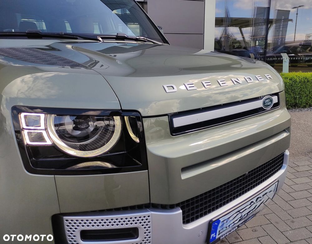 Land Rover Defender - 31