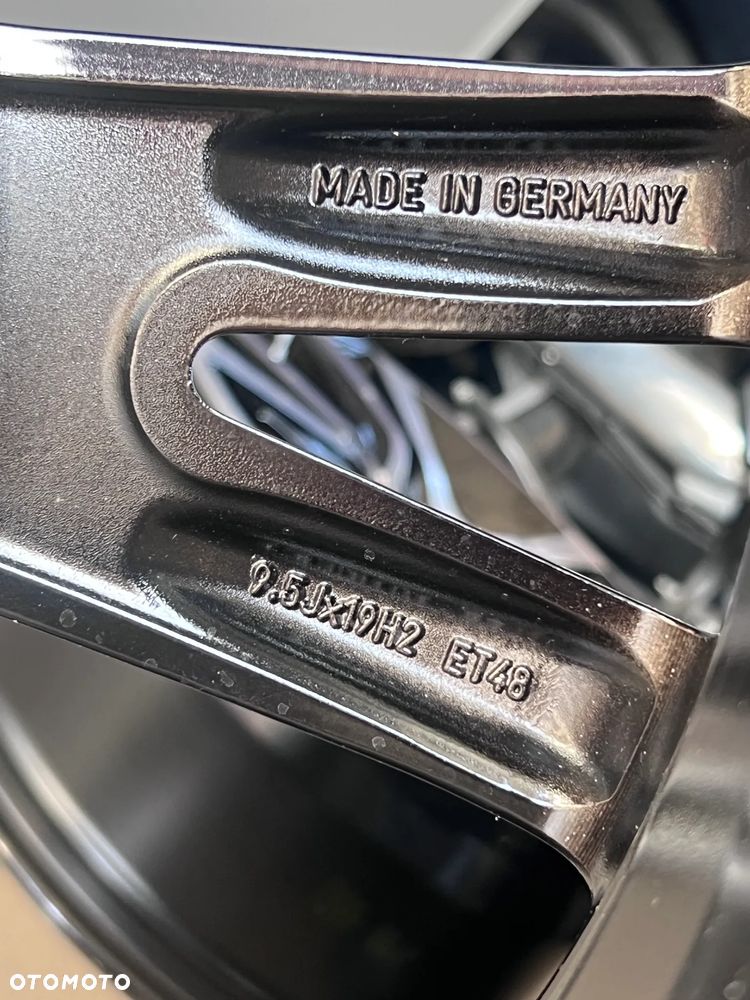 Nowa Felga Mercedes W212 E klasa Felga tylna A2124014902 9,5x19et48 - 6
