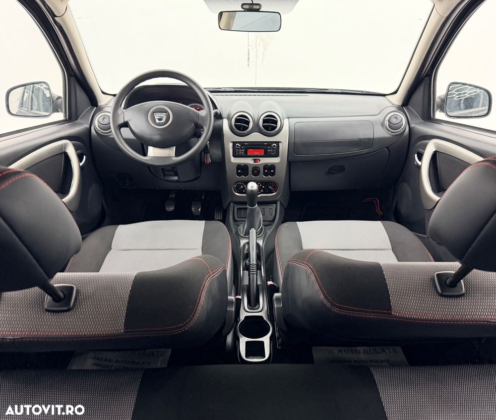 Dacia Duster 1.6 16V 4x2 Prestige - 6